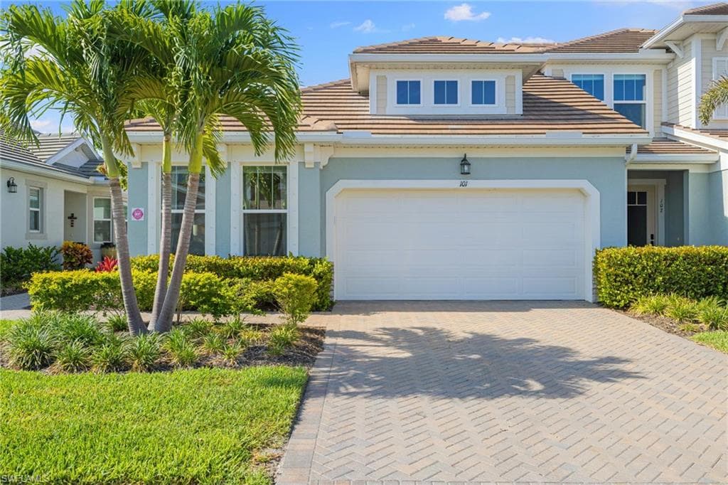 4665 Arboretum Cir 101, Naples, FL 34112-37