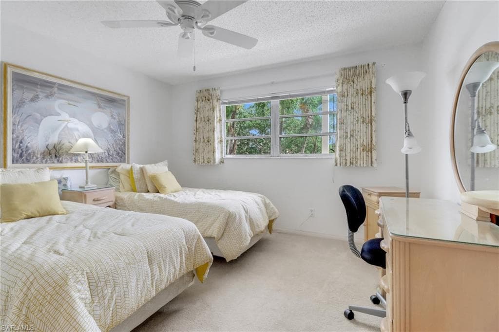 1020 Palm View Dr C203, Naples, FL 34110-20