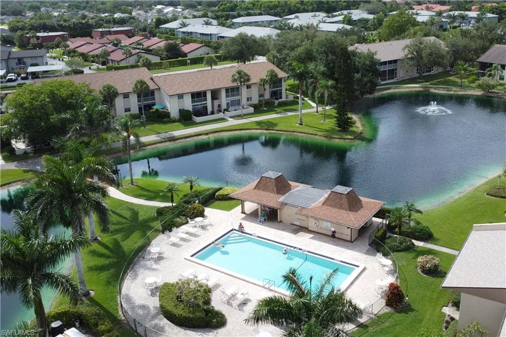 1020 Palm View Dr C203, Naples, FL 34110-29