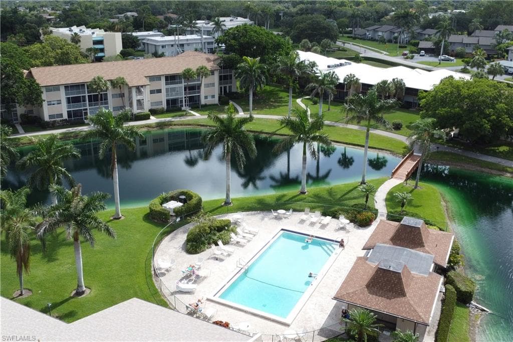 1020 Palm View Dr C203, Naples, FL 34110-31