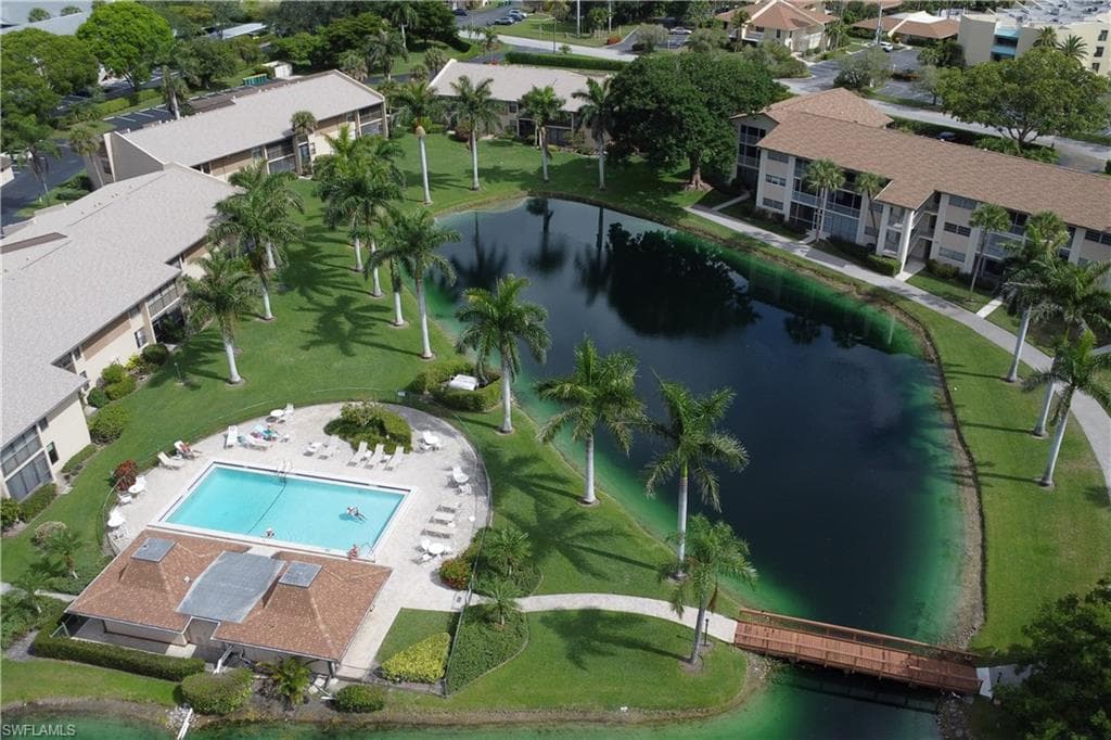 1020 Palm View Dr C203, Naples, FL 34110-33