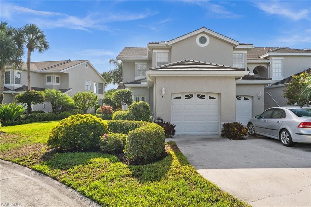 13180 Hamilton Harbour Dr E1, Naples, FL 34110-25