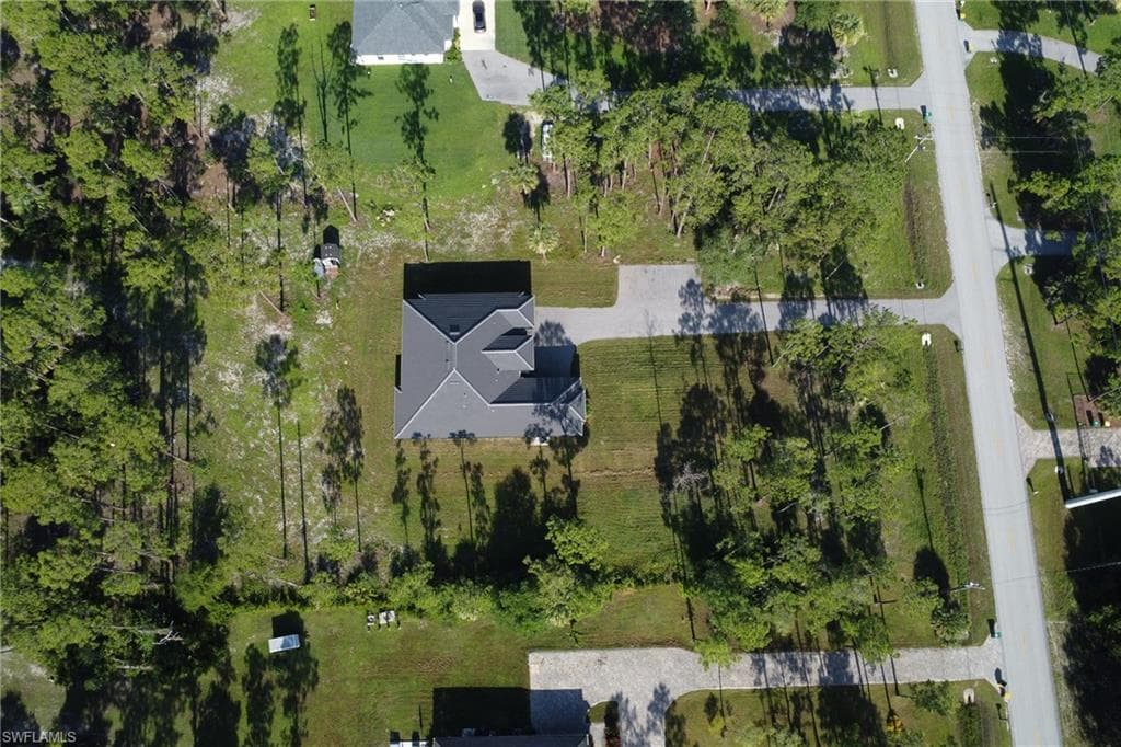 1314 47th Ave NE, Naples, FL 34120-29