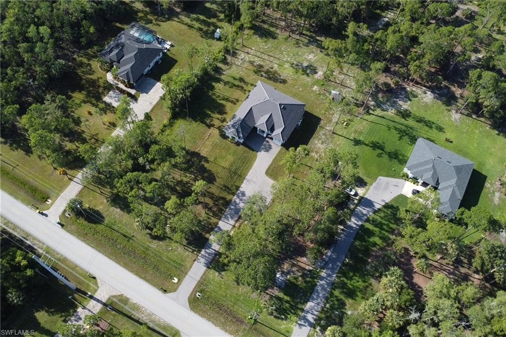 1314 47th Ave NE, Naples, FL 34120-31