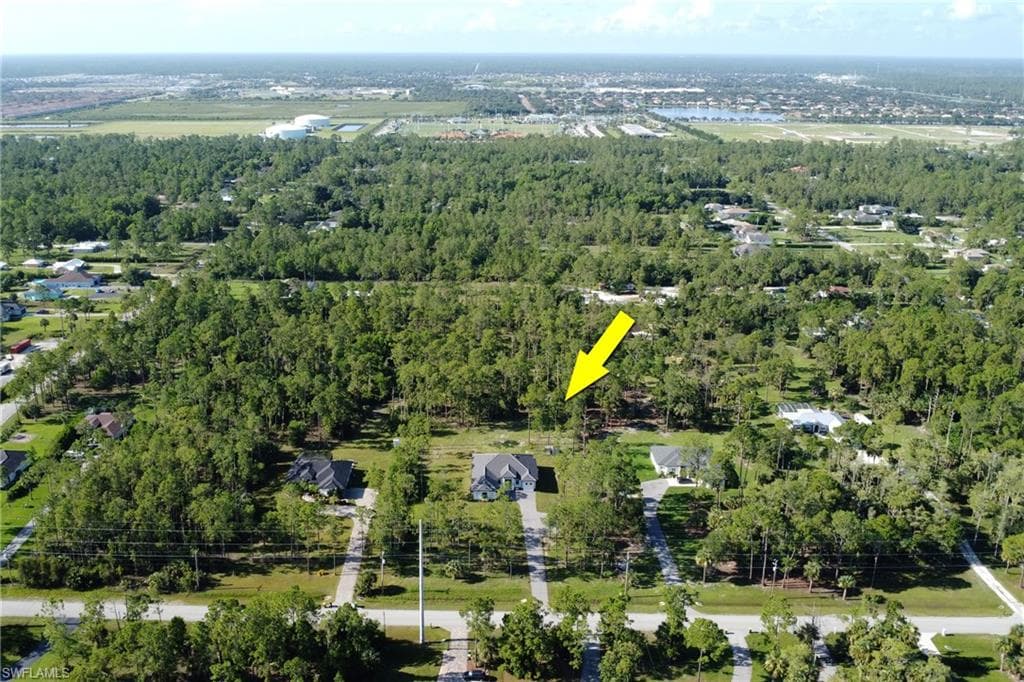 1314 47th Ave NE, Naples, FL 34120-36