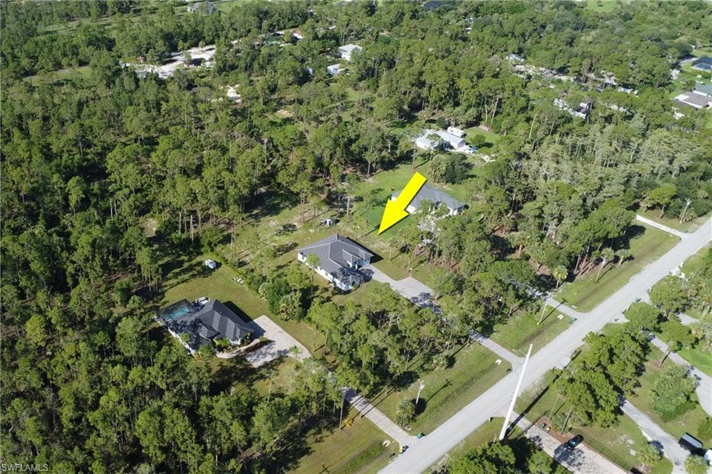 1314 47th Ave NE, Naples, FL 34120-38
