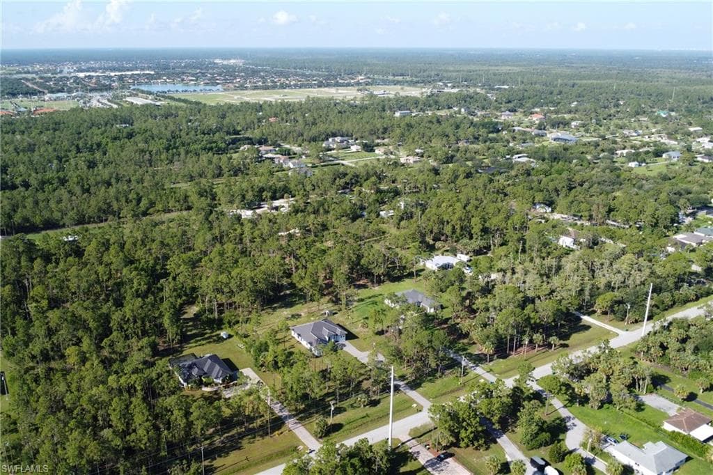 1314 47th Ave NE, Naples, FL 34120-39