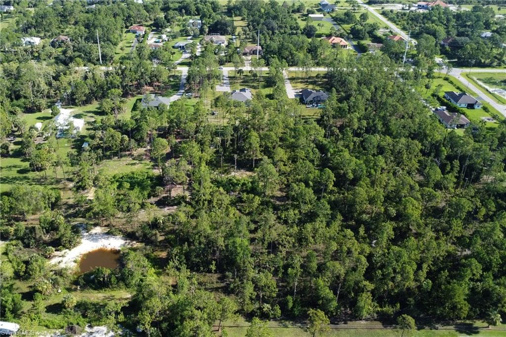 1314 47th Ave NE, Naples, FL 34120-41