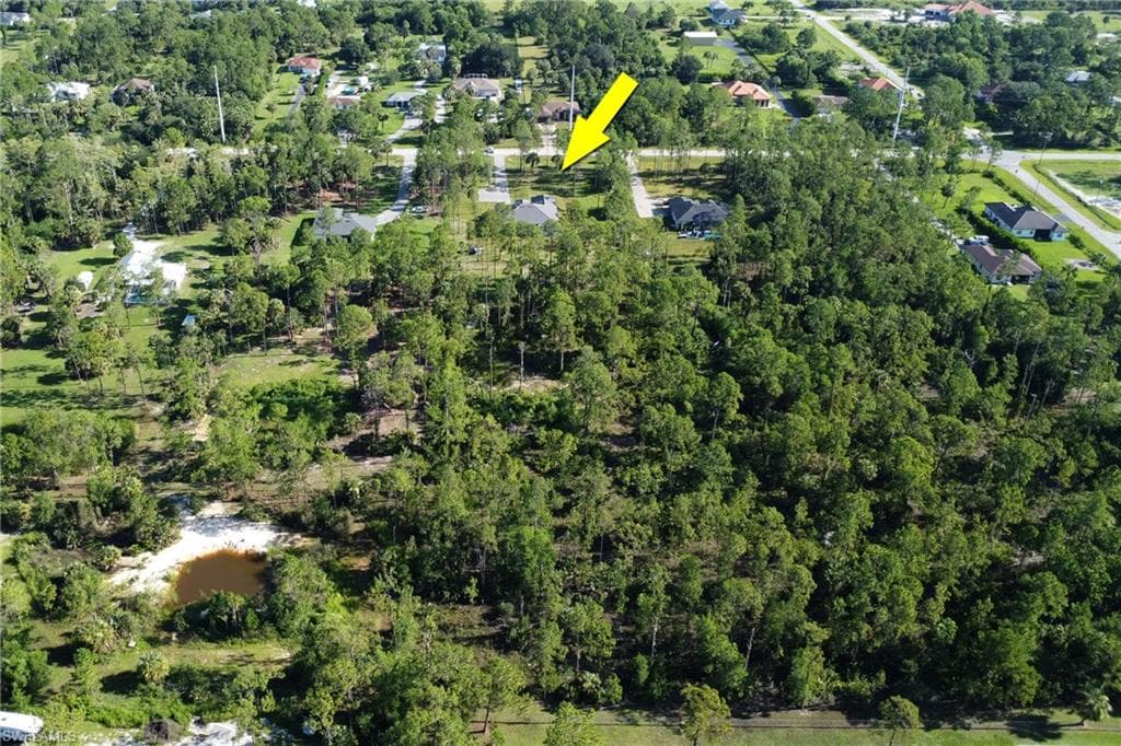 1314 47th Ave NE, Naples, FL 34120-42