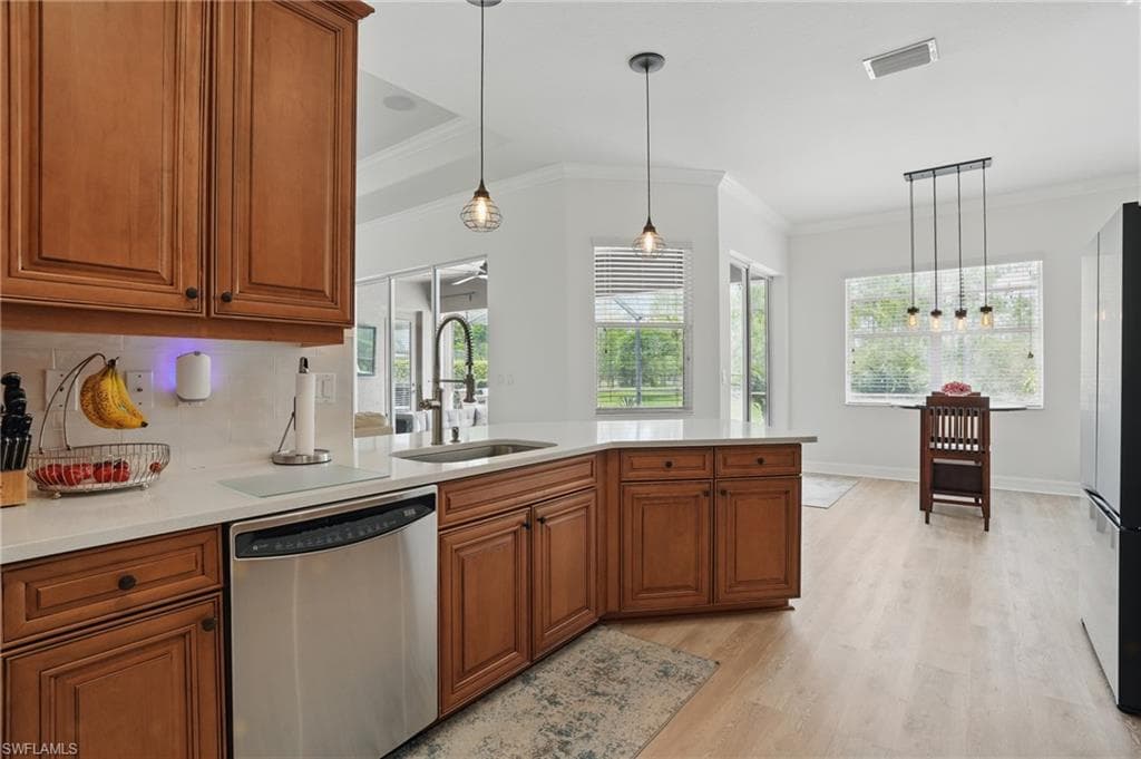 20934 Torre Del Lago St, Estero, FL 33928-11