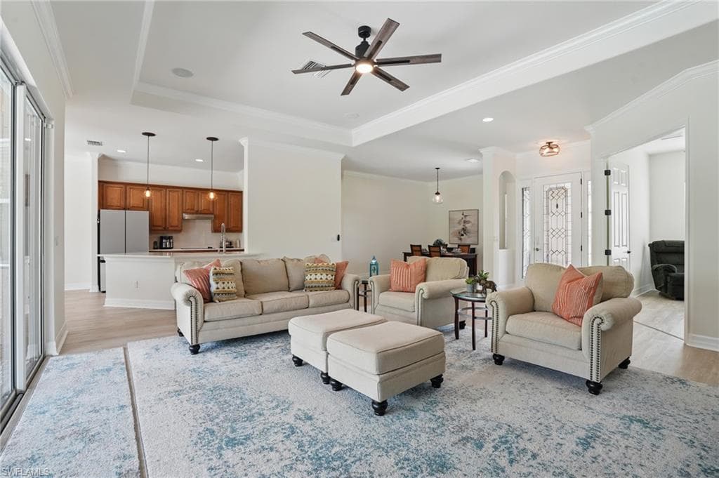 20934 Torre Del Lago St, Estero, FL 33928-4