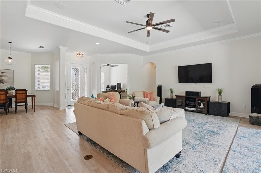 20934 Torre Del Lago St, Estero, FL 33928-5