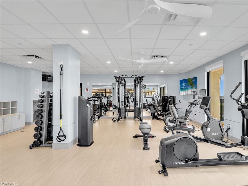 4001 Gulf Shore Blvd N 901, Naples, FL 34103-37