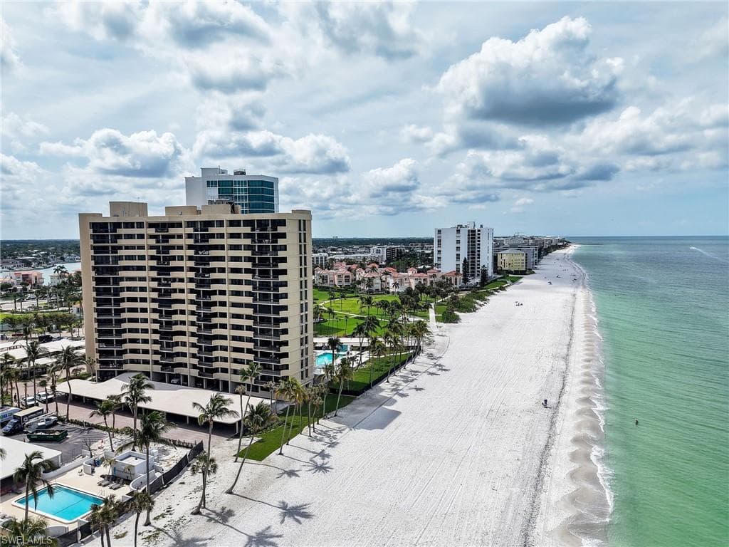 4001 Gulf Shore Blvd N 901, Naples, FL 34103-43