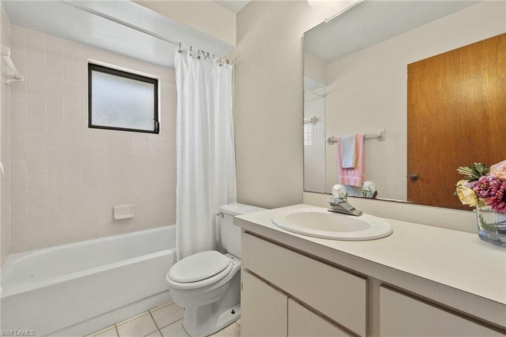 3602 3rd Ave, Cape Coral, FL 33914-22