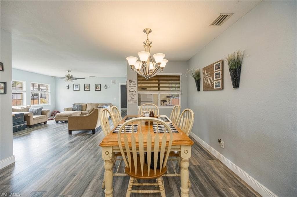 3660 47th Ave NE, Naples, FL 34120-14