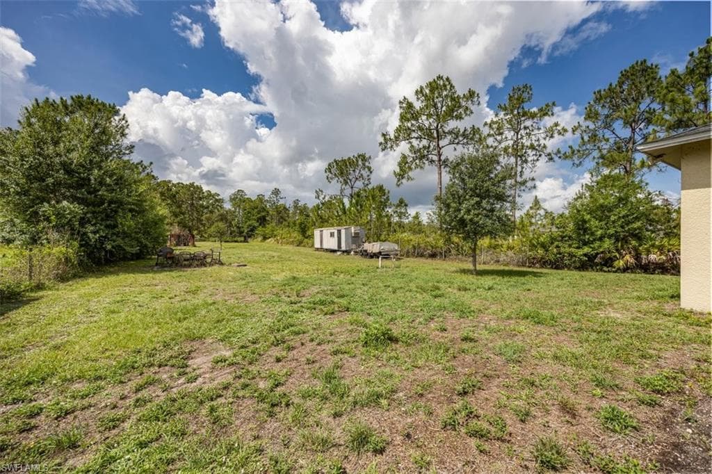 3660 47th Ave NE, Naples, FL 34120-29