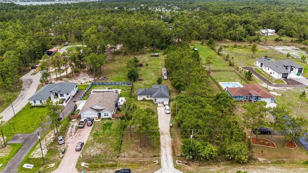 3660 47th Ave NE, Naples, FL 34120-3