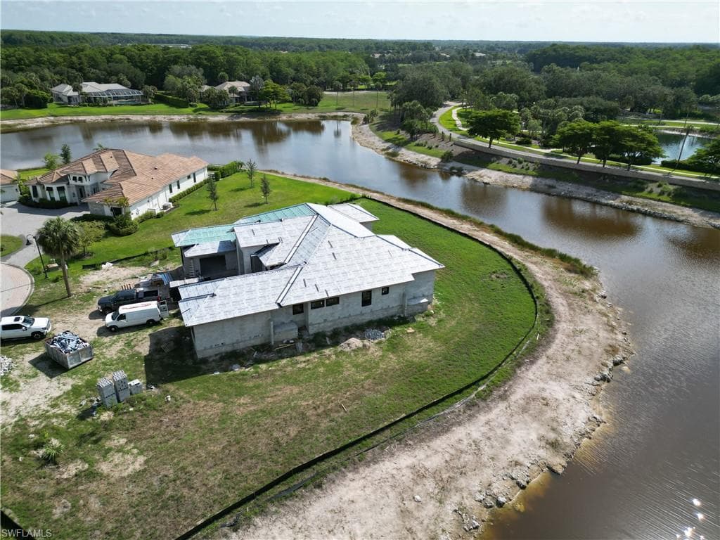 11220 Five Oaks Ln, Naples, FL 34120-6