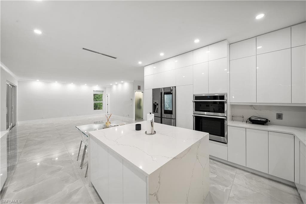 15643 Cypress Park Dr, Wellington, FL 33414-18