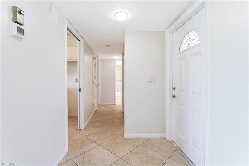 3127 Boca Ciega Dr B6, Naples, FL 34112-15