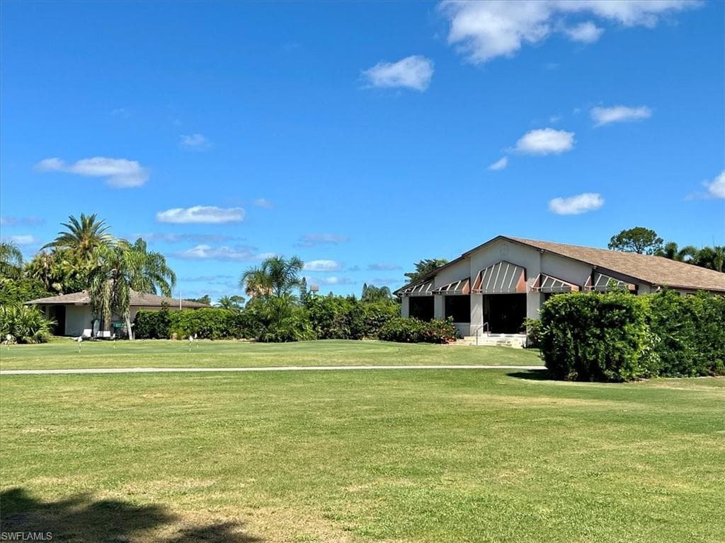 3127 Boca Ciega Dr B6, Naples, FL 34112-23