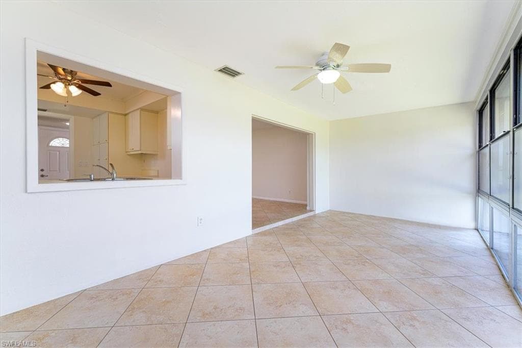 3127 Boca Ciega Dr B6, Naples, FL 34112-5