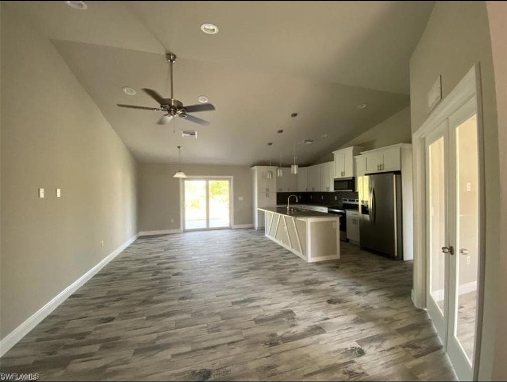 872 Carbon St E, Lehigh Acres, FL 33974-7
