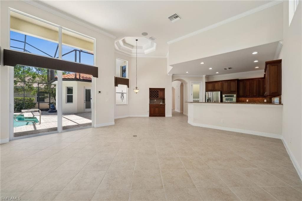 19292 La Serena Dr, Estero, FL 33967-21