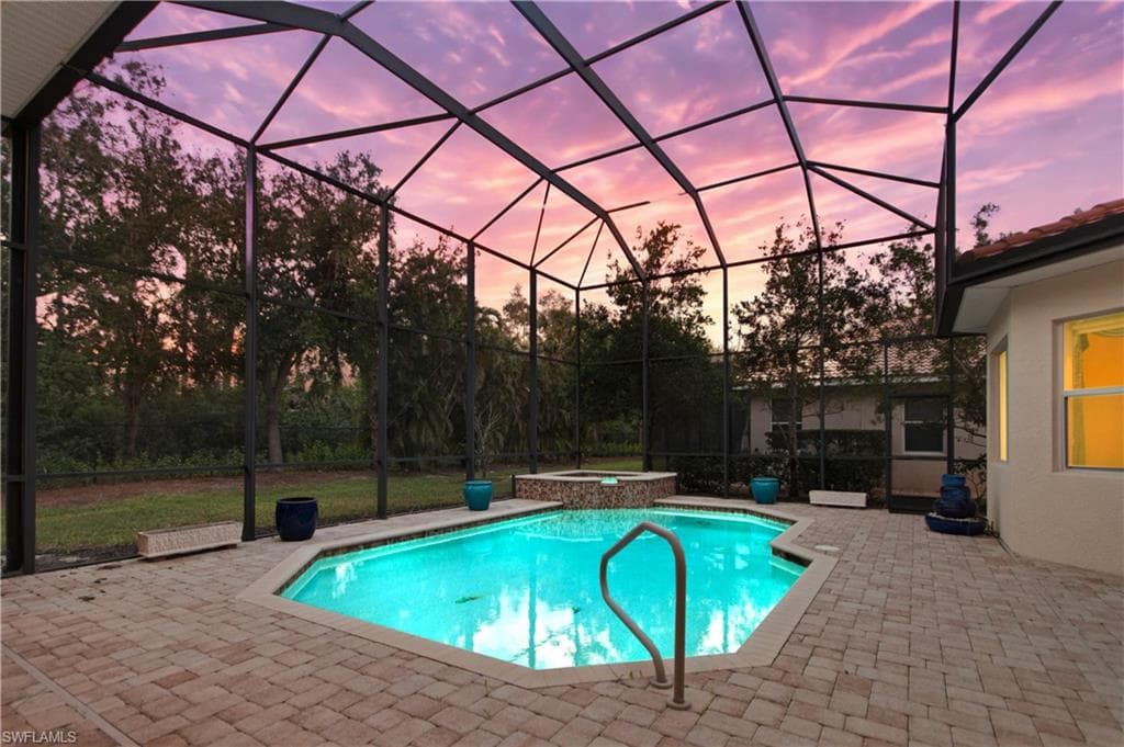 19292 La Serena Dr, Estero, FL 33967-39
