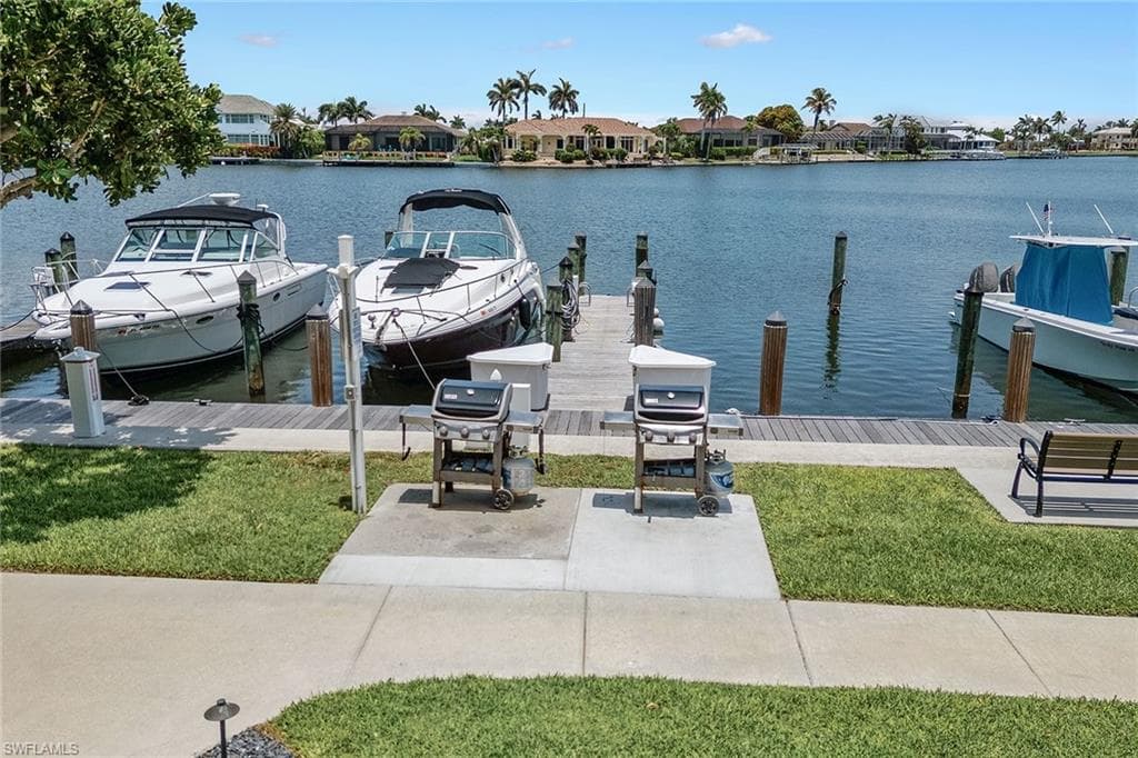 591 Seaview Ct A306, Marco Island, FL 34145-30