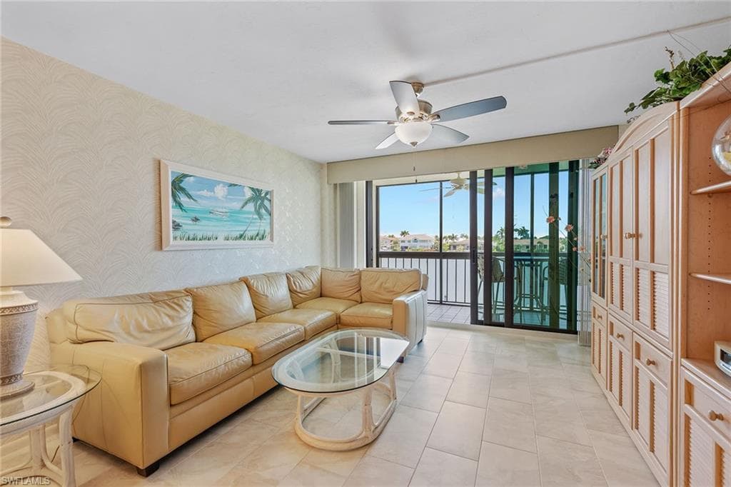591 Seaview Ct A306, Marco Island, FL 34145-4
