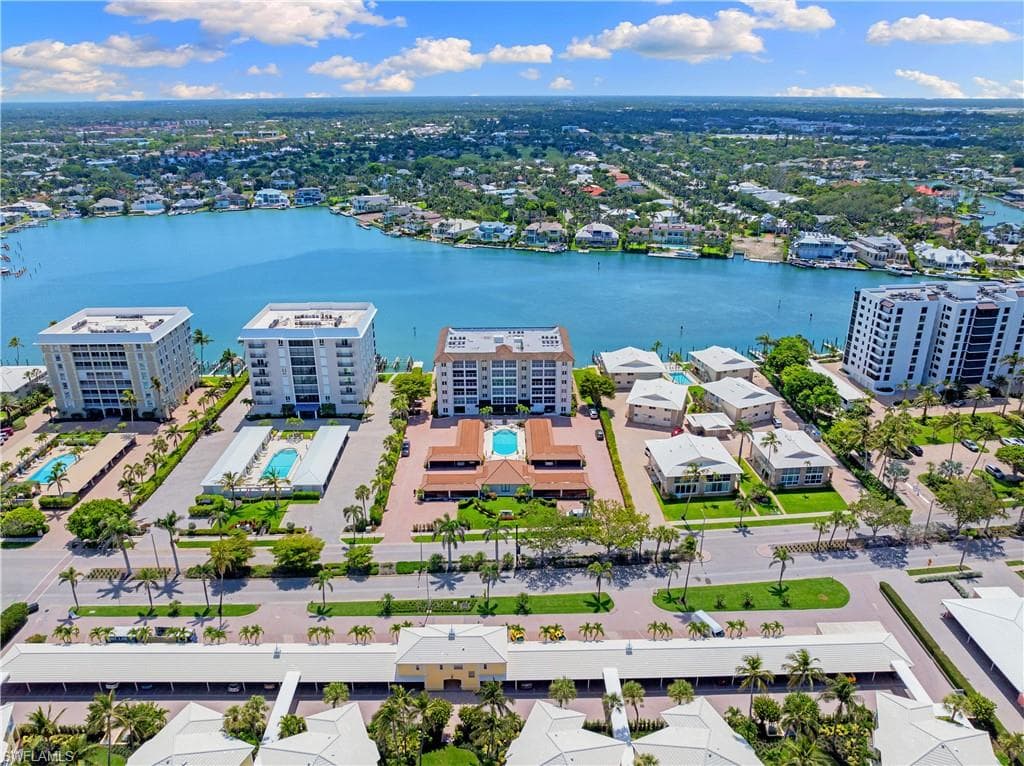 2600 Gulf Shore Blvd N 54, Naples, FL 34103-17
