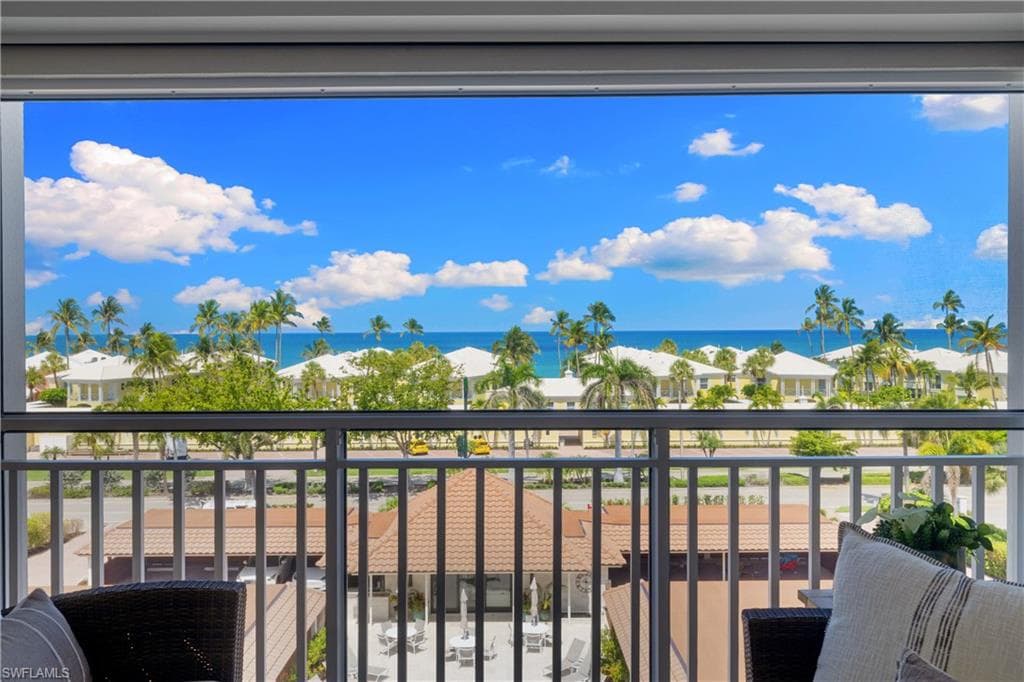 2600 Gulf Shore Blvd N 54, Naples, FL 34103-2