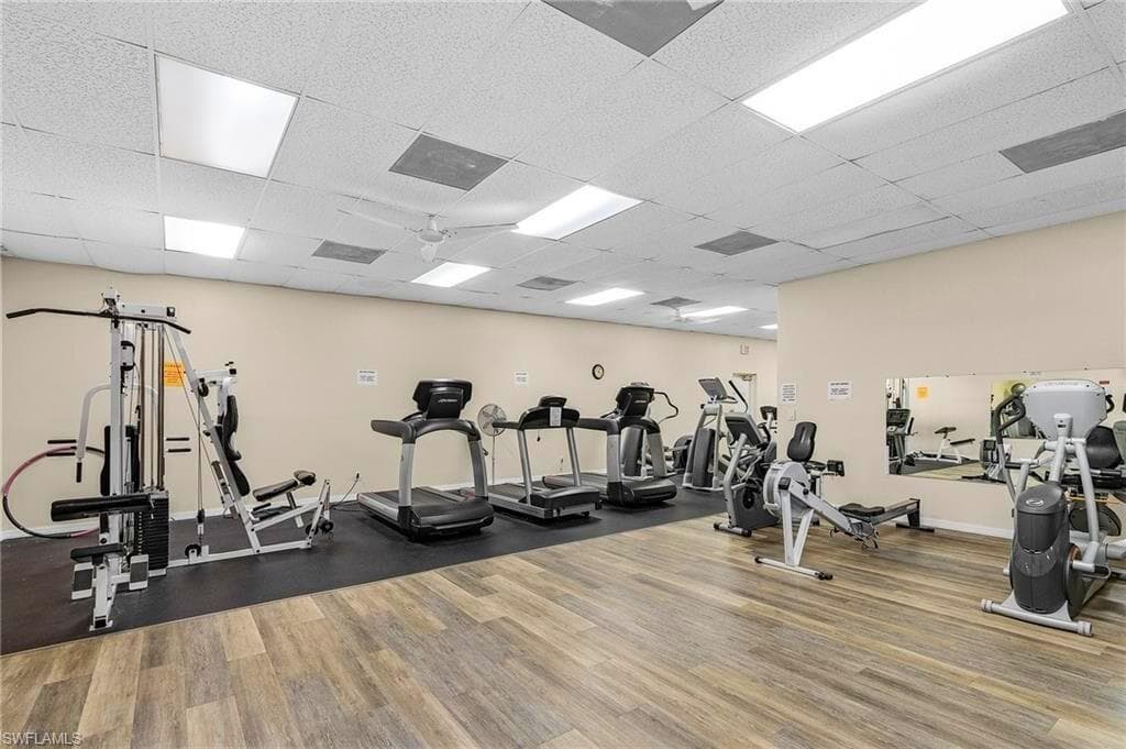 112 Bordeaux Cir, Naples, FL 34112-23