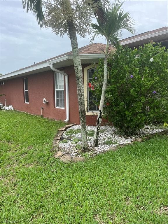 2202 18th St, Cape Coral, FL 33909-12