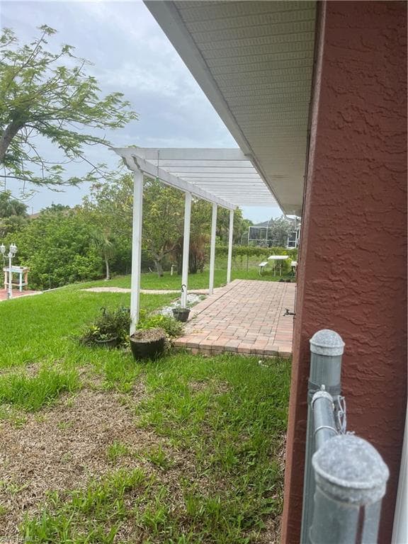 2202 18th St, Cape Coral, FL 33909-16