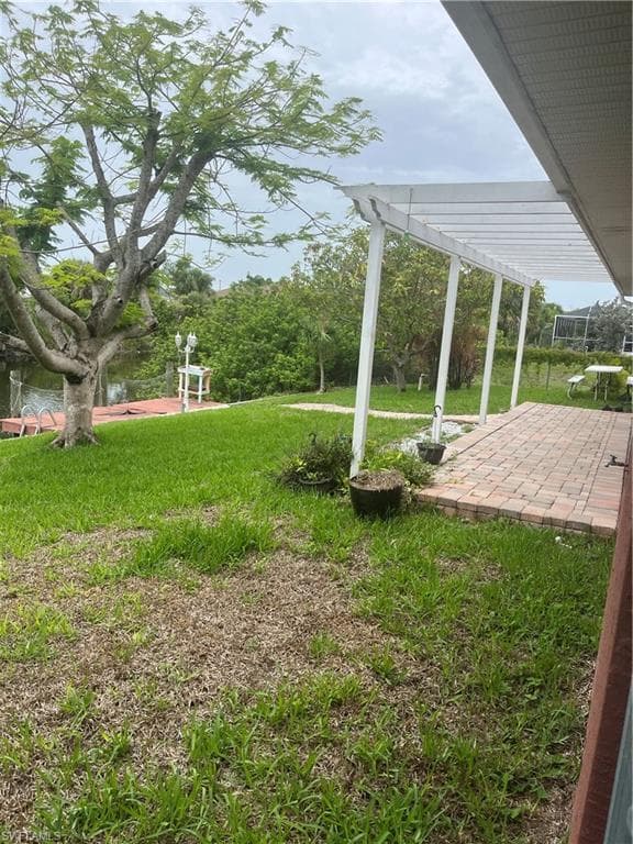 2202 18th St, Cape Coral, FL 33909-17