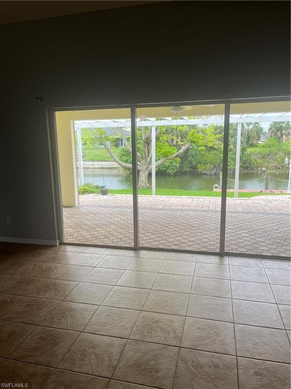 2202 18th St, Cape Coral, FL 33909-31