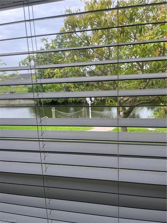 2202 18th St, Cape Coral, FL 33909-36