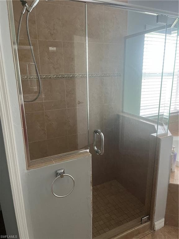 2202 18th St, Cape Coral, FL 33909-40