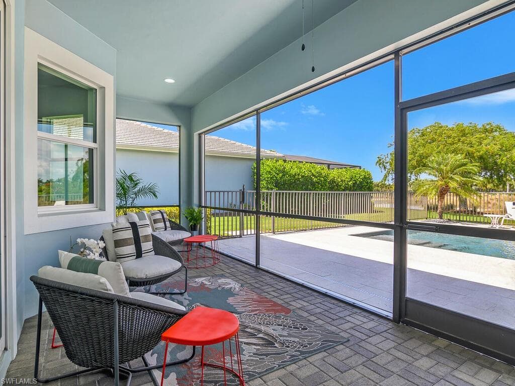 6478 Warwick Ave, Naples, FL 34113-21