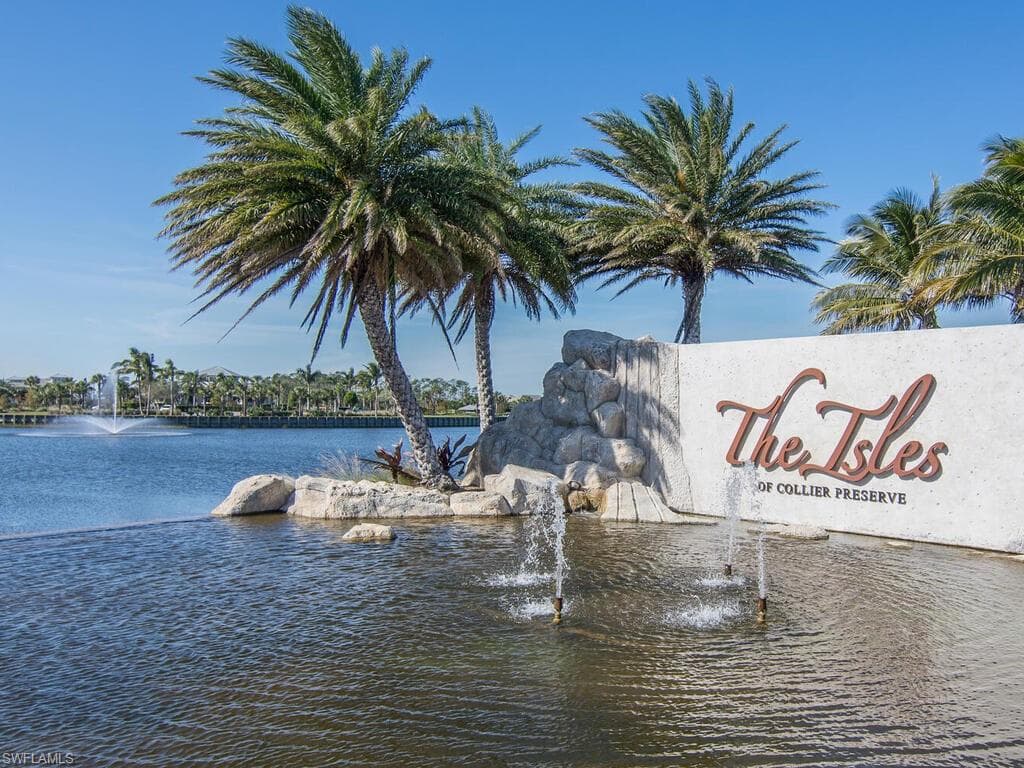 6478 Warwick Ave, Naples, FL 34113-24