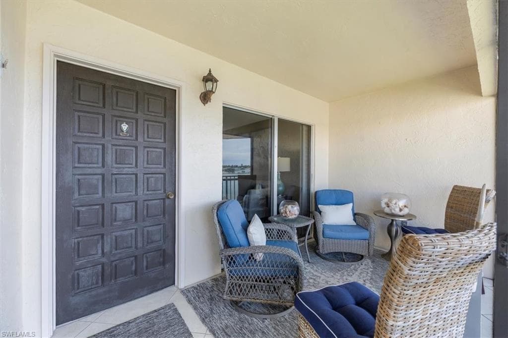 3200 Gulf Shore Blvd N 403, Naples, FL 34103-5