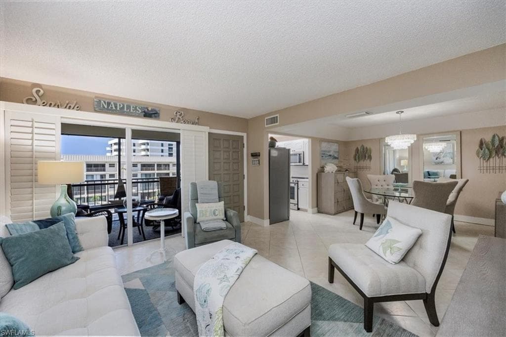 3200 Gulf Shore Blvd N 403, Naples, FL 34103-6