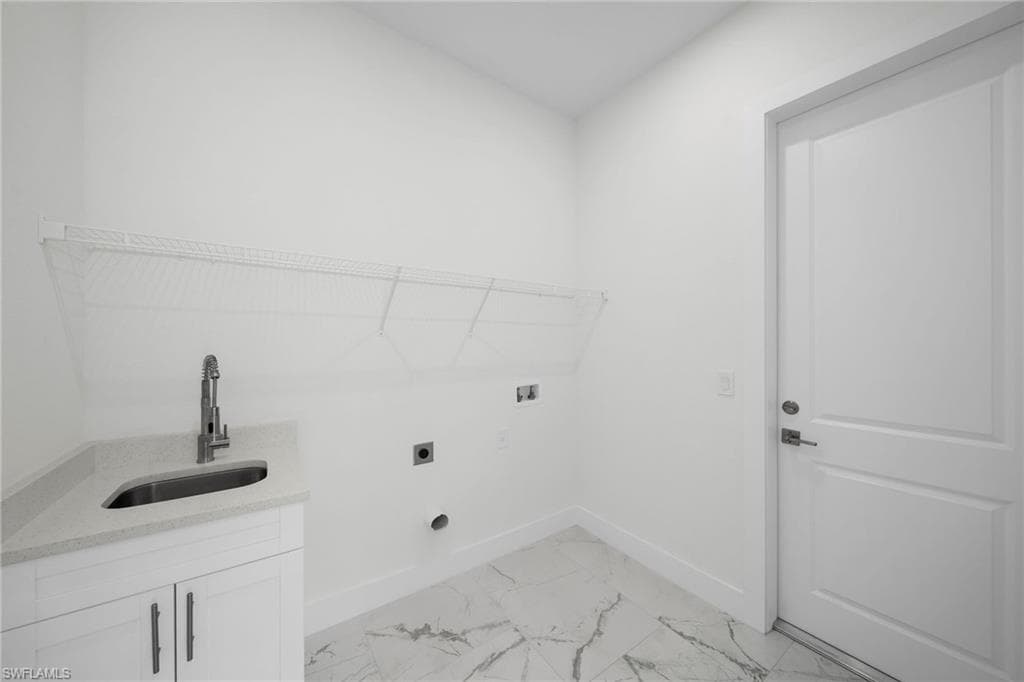 1002 7th Ave, Cape Coral, FL 33909-10