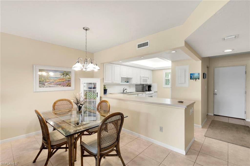 860 Panama Ct 107, Marco Island, FL 34145-9