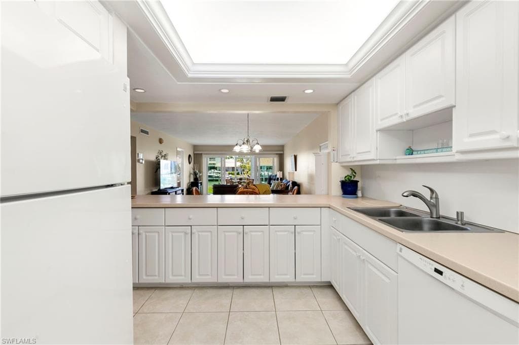 860 Panama Ct 107, Marco Island, FL 34145-12
