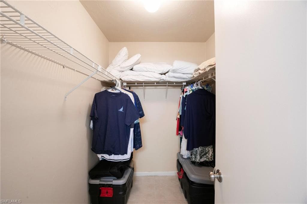 860 Panama Ct 107, Marco Island, FL 34145-18