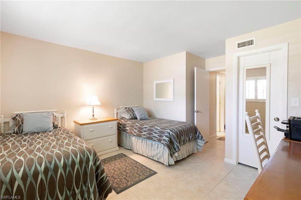 860 Panama Ct 107, Marco Island, FL 34145-20